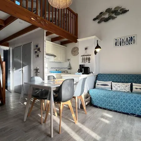 2 Pieces Avec Balcon, Vue Et Parking A Saint-pierre-d'oleron, Wifi Inclus - Fr-1-246a-170 Saint-Pierre-d'Oleron