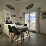 2 Pieces Avec Balcon, Vue Et Parking A Saint-pierre-d'oleron, Wifi Inclus - Fr-1-246a-170 公寓 奥雷龙圣皮耶尔