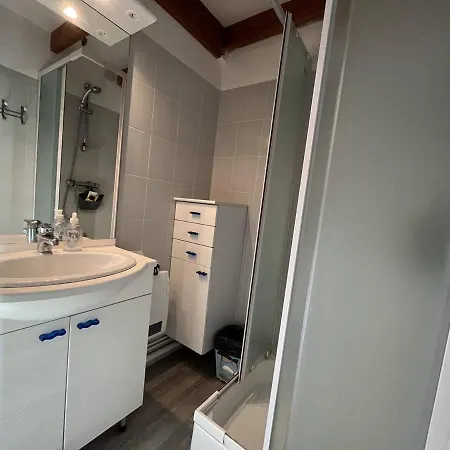 Appartement 2 Pieces Avec Balcon, Vue Mer Et Parking A Saint-Pierre-D'Oleron, Wifi Inclus - Fr-1-246A-170 Lägenhet *